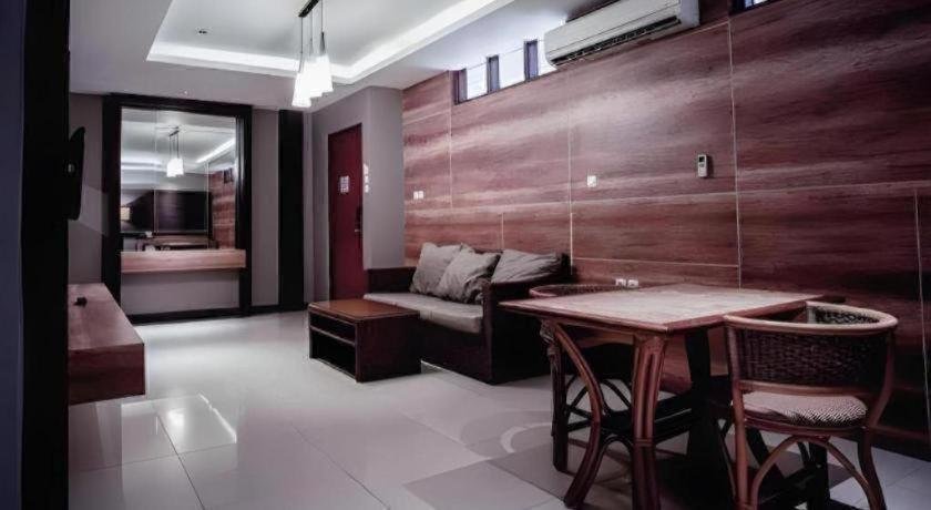 Hotel Asri Plaza Asia Tasikmalaya Eksteriør bilde