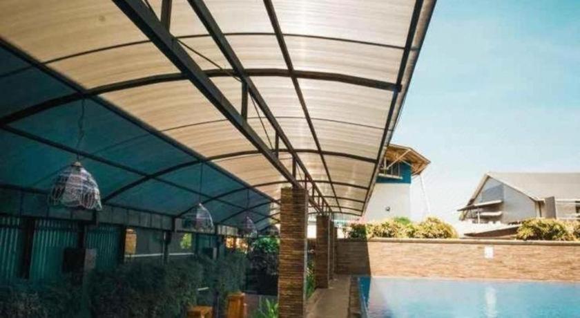 Hotel Asri Plaza Asia Tasikmalaya Eksteriør bilde