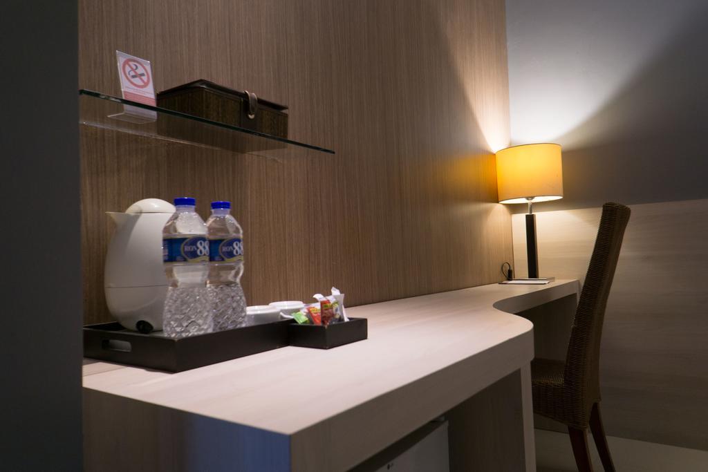 Hotel Asri Plaza Asia Tasikmalaya Eksteriør bilde